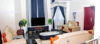 Exclusive Holiday Villa in Umuahia