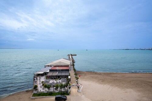 Sea View-Sunshine Apartment by TOK