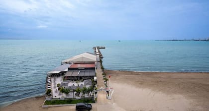 Sea View-Sunshine Apartment by TOK