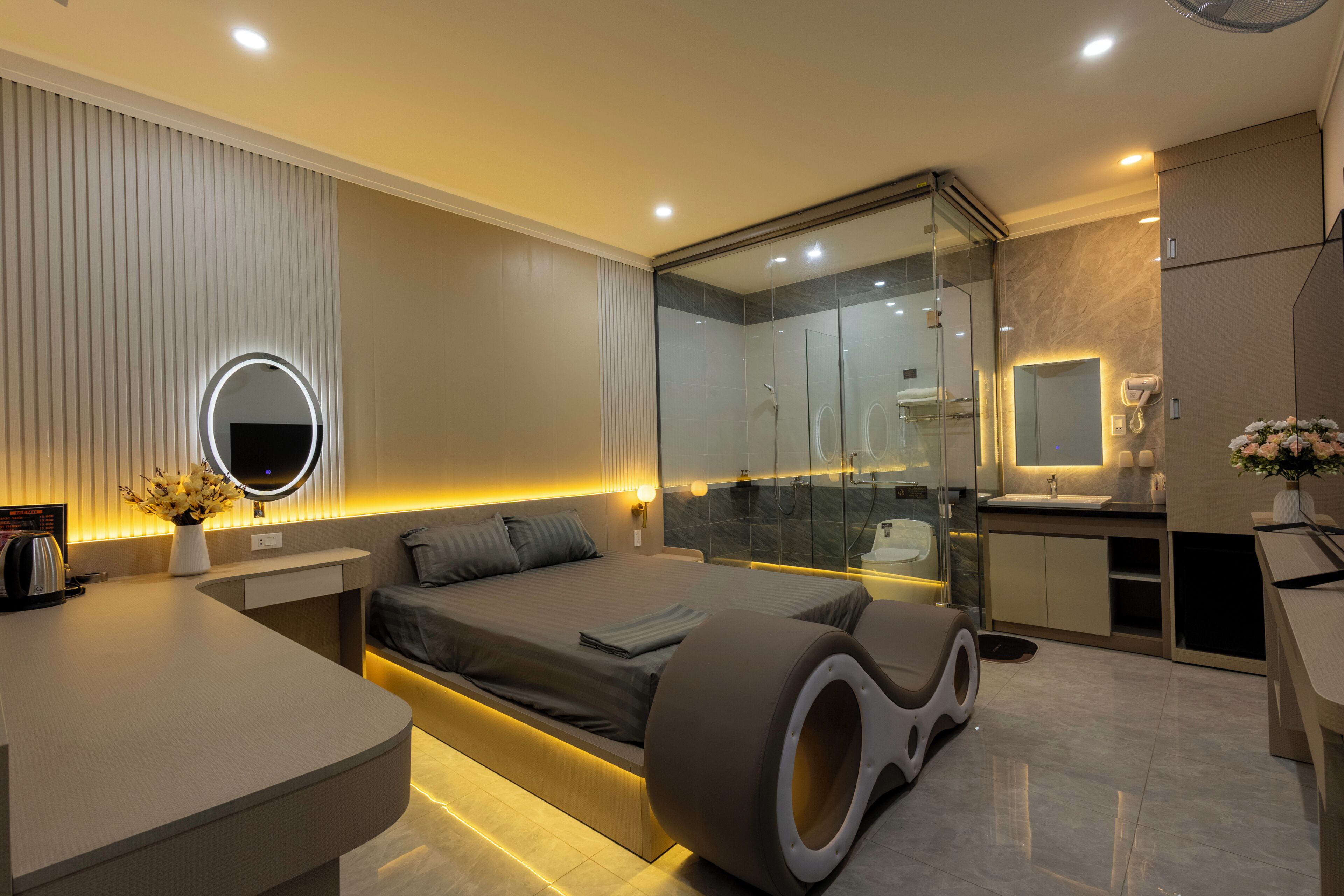 Escritorio y wifi gratis 