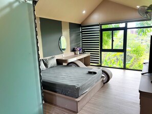 Deluxe Apartment | Desk, free WiFi - Hưng Phát Hotel 2 - Gadren (Thanh pho Thu Dau Mot)