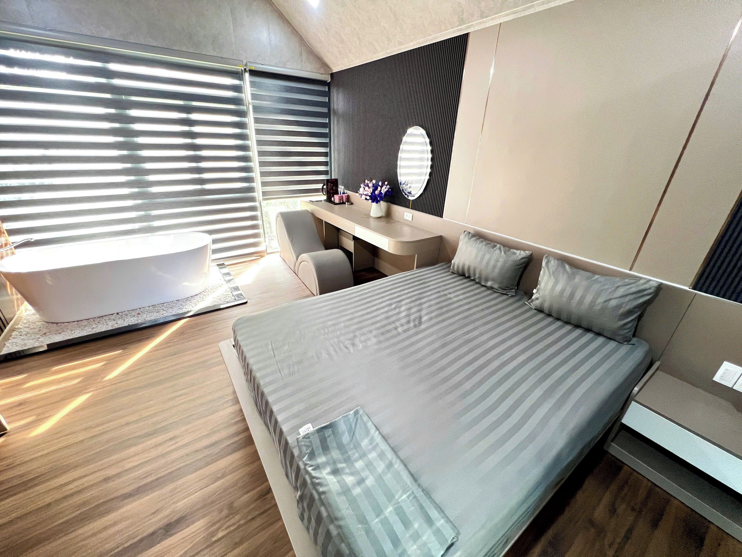 Escritorio y wifi gratis 