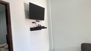 Uklassifisert bilde, 5 av 16, knapp