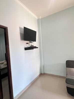 ห้องดับเบิล, ระเบียง | บริเวณนั่งเล่น