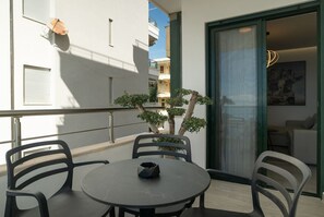 Outdoor dining - Sea View-Adriatic Horizon by TOK (Durrës)