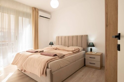 Padu`s Apartment By TOK