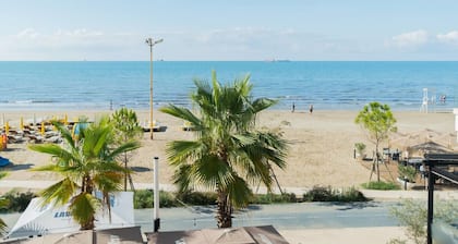 Sea View-Chery Blossom Apartment by TOK