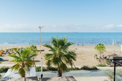 Sea View-Chery Blossom Apartment by TOK