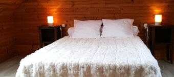 Seasonal rental located 600 m from the sea and 700 m from the Sillon du Talbert.