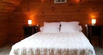 Seasonal rental located 600 m from the sea and 700 m from the Sillon du Talbert.