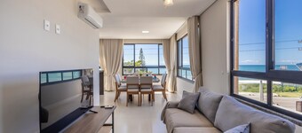 Feel the sea Breeze in This Condominium 220m From the Beach - Ibhs