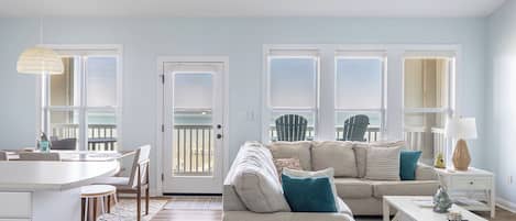 リビング エリア