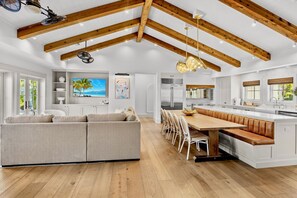 Interior - The Pink Palm - Recently Refreshed (Anna Maria)