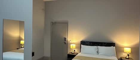 Iron/ironing board, free WiFi