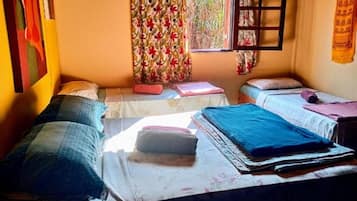 Quarto família, vista para o jardim | Wi-Fi de cortesia