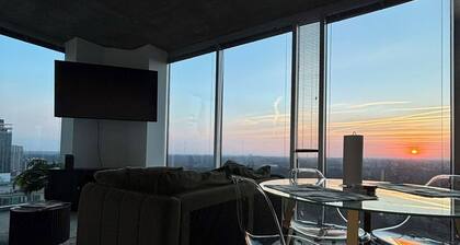 2-bedroom apartment perfect Atlanta location