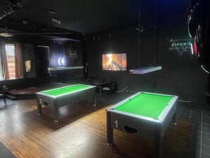 Habitación cuádruple | Sala de juegos