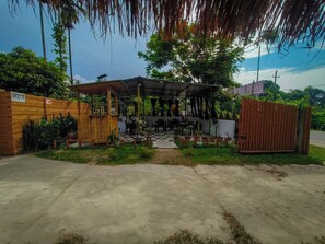 Restaurant - Nahor Inn (Chandanpur)