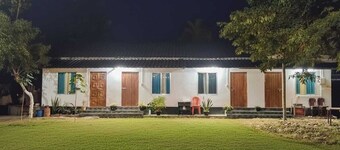 Nahor Inn