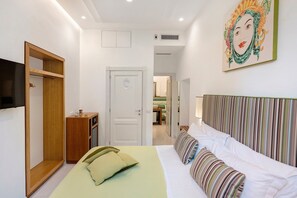 1 bedroom, iron/ironing board, WiFi, bed sheets - Sorrento Stylish - Standard Double Room (Sorrento)
