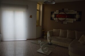 Comfort Apartment, Pool View | Living area - IL SOGNO MODERNO (Caltagirone)