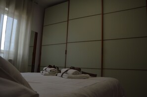 Iron/ironing board, free WiFi - IL SOGNO MODERNO (Caltagirone)