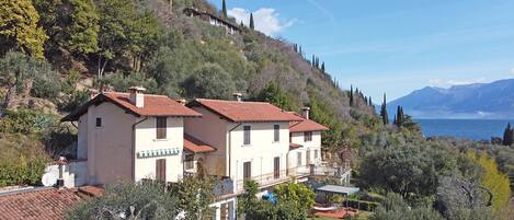 อพาร์ทเมนท์, สูบบุหรี่ได้