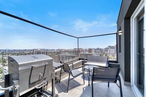 Outdoor dining - Espacio Urbano- 3D, Vista 180° w/ Wifi (Ñuñoa)