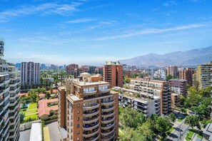 Exterior - Las Condes Urban Apartment W/ Wifi and Pool (Las Condes)
