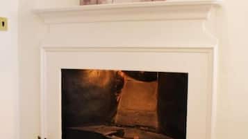 Basic Twin Room | Interior