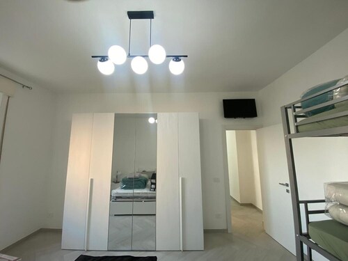 Olympo House Apartment with Balcony, Sea View, Wi-Fi, and Air Conditioning