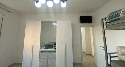 Olympo House Apartment with Balcony, Sea View, Wi-Fi, and Air Conditioning