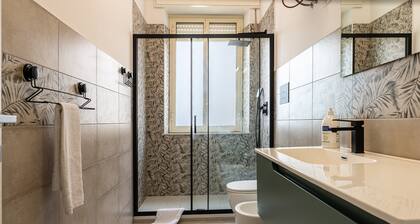 Appartement 'Olympo House avec Balcon', Vue Mer, Wi-Fi et Climatisation