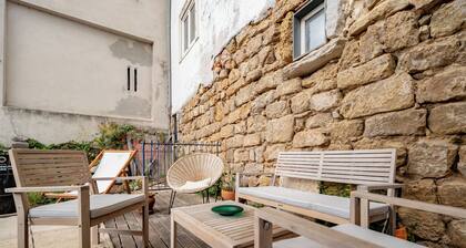 The Balcony of Time - archaeology and history - charming central place wth terrace
