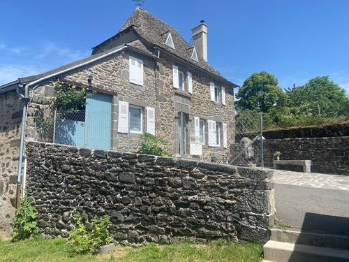 Gite La Maison de Jeannine et Maurice – Peaceful Retreat at the Gateway to Aubrac