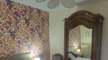3 chambres, fer et planche Ă repasser, Wi-Fi, draps fournis