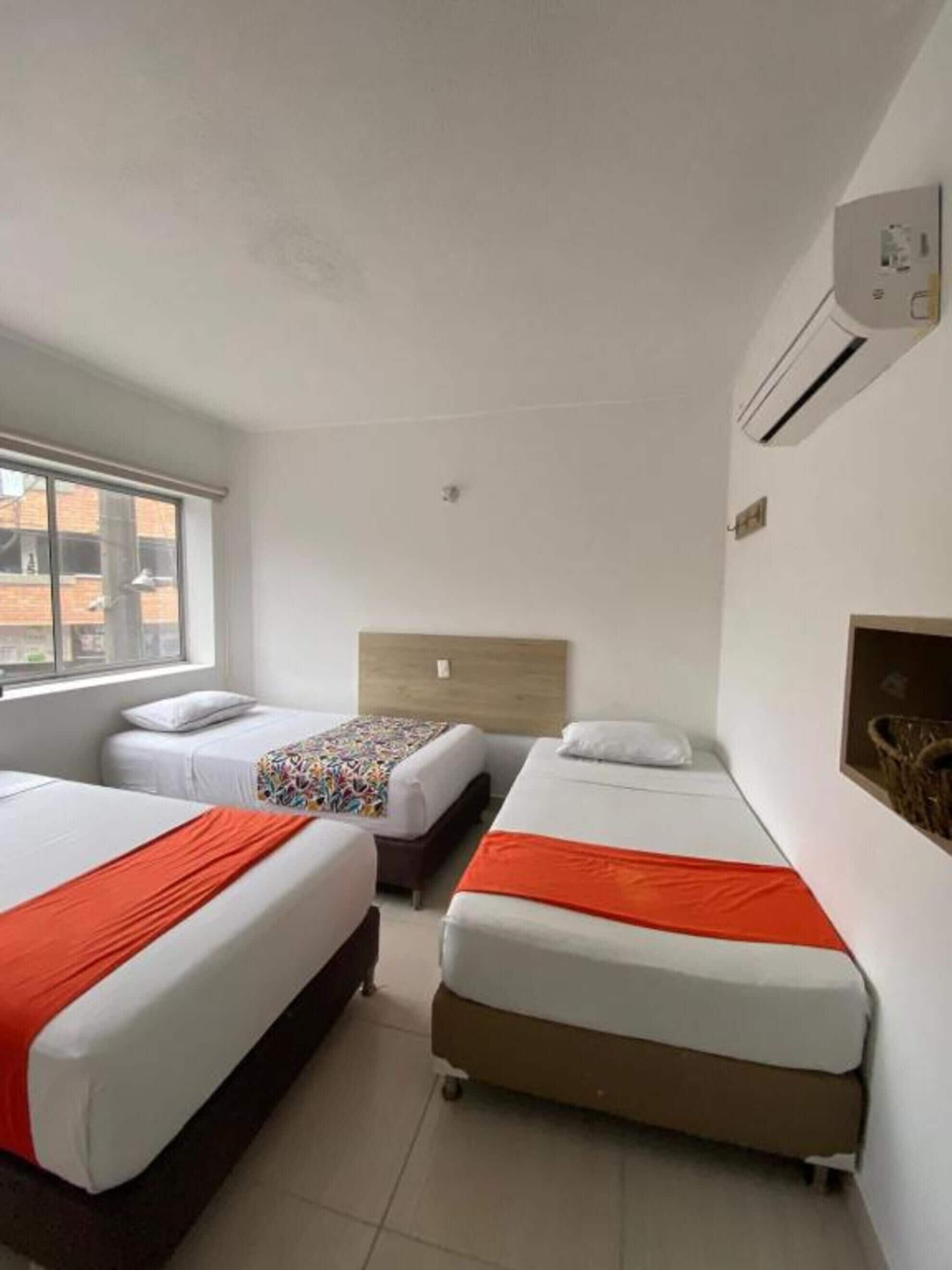Free WiFi, bed sheets