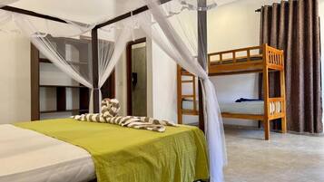 Standard-Vierbettzimmer, Balkon, Strandblick