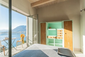 Hus (2 Bedrooms) | 2 sovrum, strykjärn/strykbräda och sängkläder
