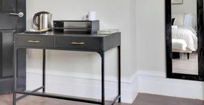 Nicht klassifiziertes Bild, 2 von 6, Schaltfläche