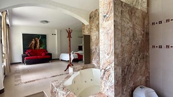 Desk, blackout drapes, iron/ironing board, free WiFi