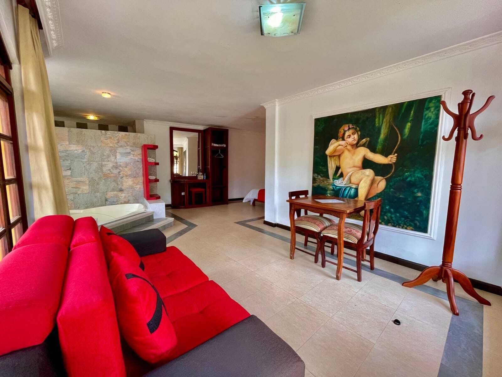 Deluxe-Suite, Terrasse, Gartenblick | Innenbereich