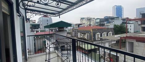 Studio Suite, Terrace