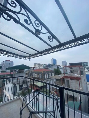 开间套房, 露台 | 城市景观