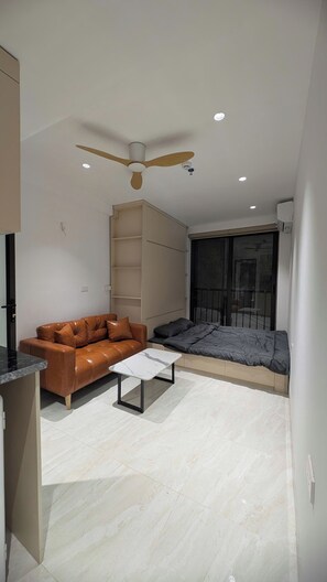 Desk, free WiFi - Trung Liet SIGNATURE (Dong Da)