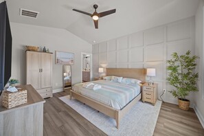 4 bedrooms, iron/ironing board, WiFi, bed sheets - Oak Island Escape with Pool and Steps to Beach! (Oak Island)