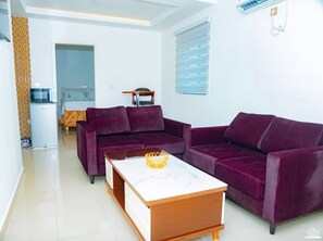 Comfort Studio, Balcony | Living area - Elu Hotel Diamant (Douala)