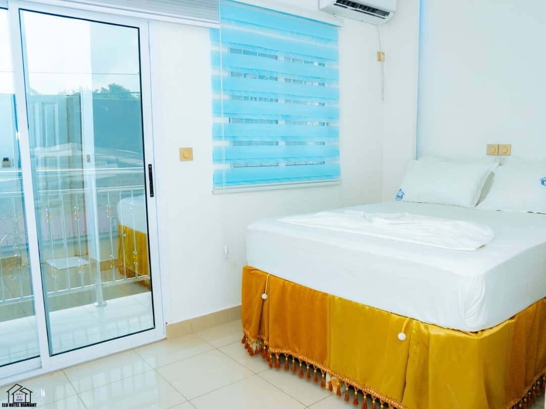 Comfort Room | Free WiFi