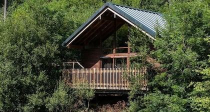 Deerpark Classic Golden Oak Waterside, Liscard