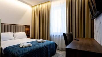 Classic Double Room, Courtyard View